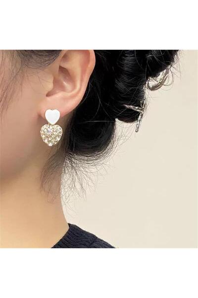 Pelin Aksesuar White Jewelled Heart Earrings