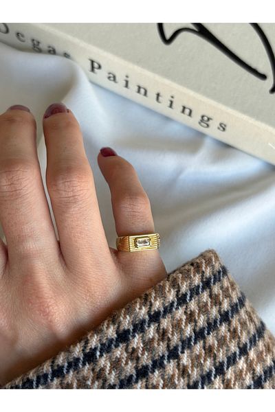 ringbox Gold Striped Stone Sparrow Finger Ring