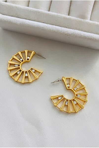 VNS Accessories أقراط بتفاصيل حجرية (3,5 سم)