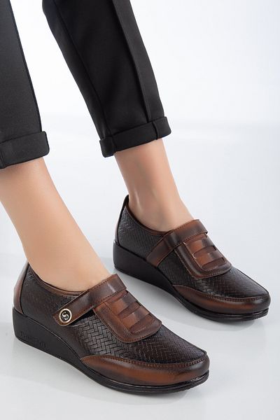 caraxes Women's High Sole Shoes