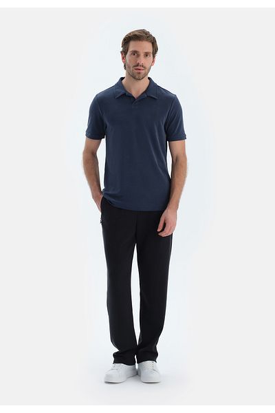 Dagi Schwarze Modalhose mit geradem Bein und Taschen