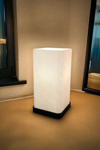 Shayn Home Square Dekoratif Abajur Masa Lambası Beyaz