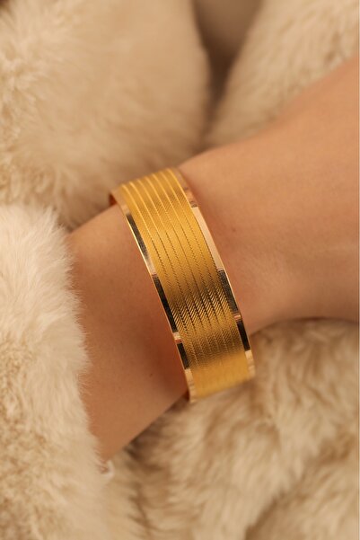 Çgk Çiğdem Gürel Kuyumculuk Altın Şerit Dokulu Hasır Bilezik – Modern Tasarım