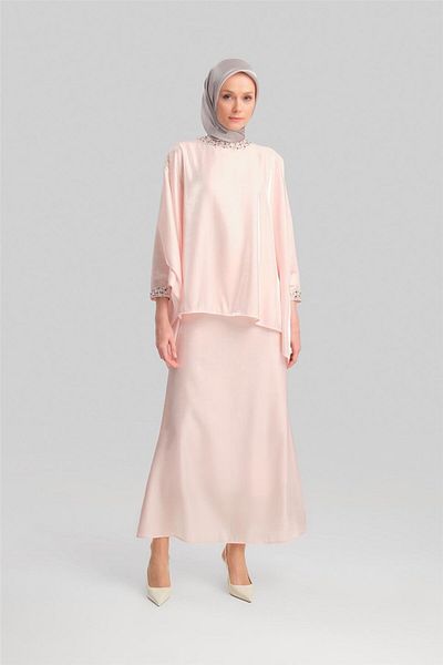 Armine Stylish Set with Powder Color Processing Detail - 24Y6833