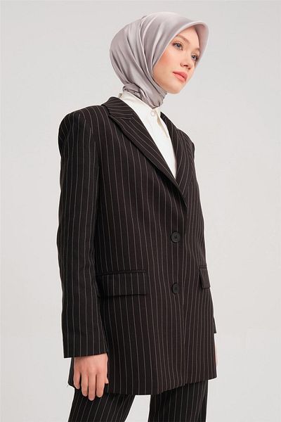 Armine Black Suit 24Yd6410