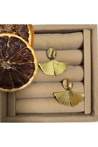 Vitastyle Gold Color Leaf Detailed Steel Earrings