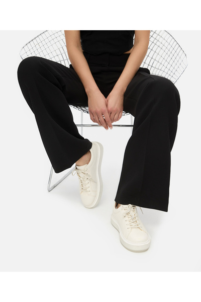 İpekyol Deri görünümlü minimal sneaker