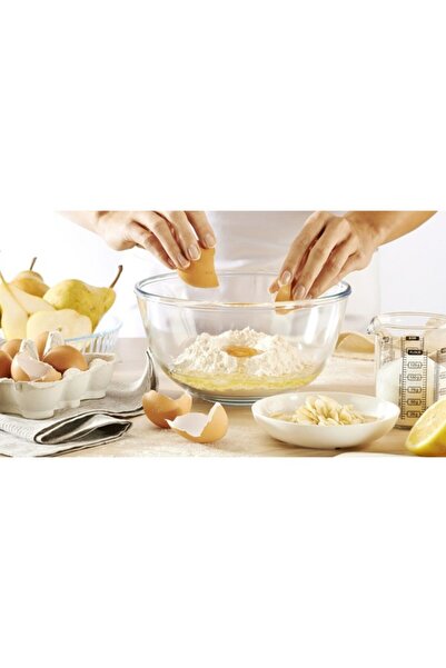 Pyrex Mixing Bowl 300ml