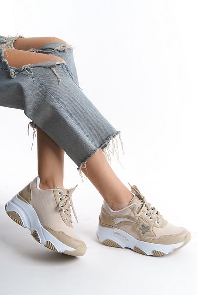 Moda Değirmeni Pantofi sport de damă bej cu talpă înaltă - cu detalii stea și oglindă BG1154-101-0005
