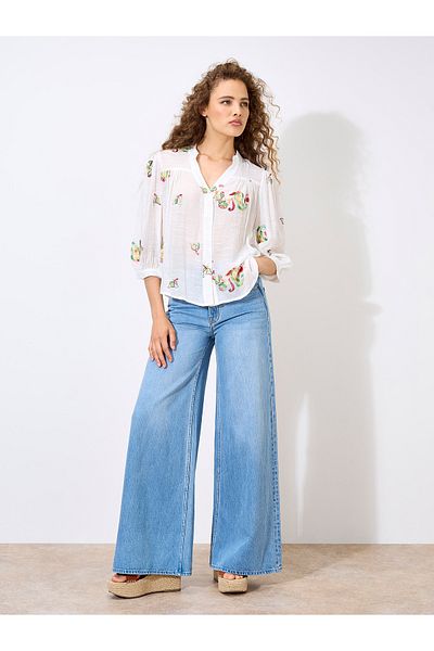 Apricot Bluse mit floraler Paisley-Stickerei