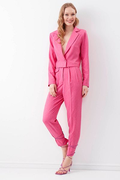 Vitrin Carrot Trousers with Small Flap Pockets