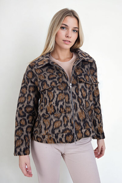 Vitrin Zippered Leopard Pattern Jacket with Flap Pockets