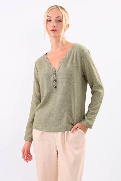 Vitrin Laced Collar Buttoned Front Blouse