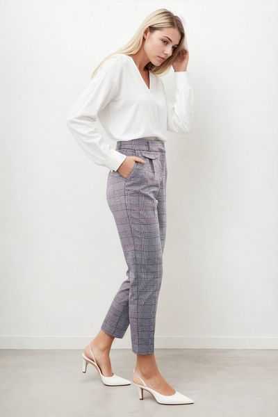 Vitrin Plaid Trousers with Small Pocket Detail