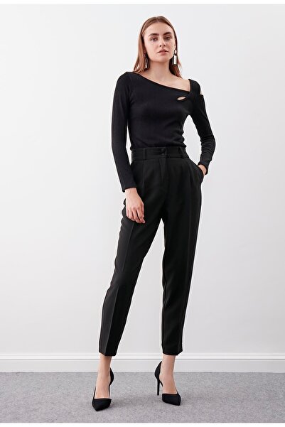 Vitrin Dvoutlačítkové mrkvové kalhoty