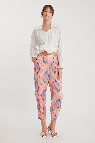 Vitrin Patterned Pleated Trousers with Elastic Waist