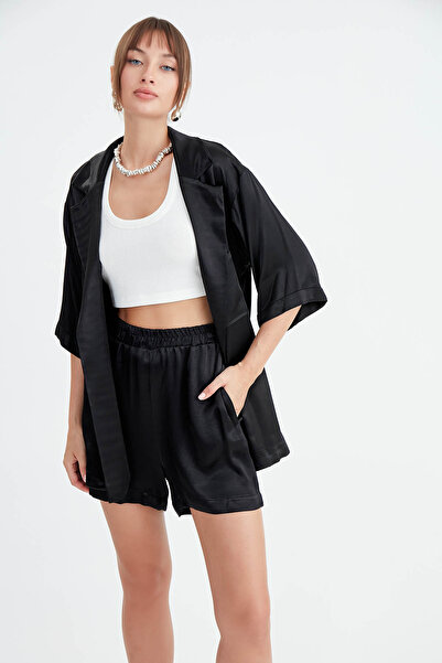 Vitrin Shiny Satin - Elastic Waist Shorts