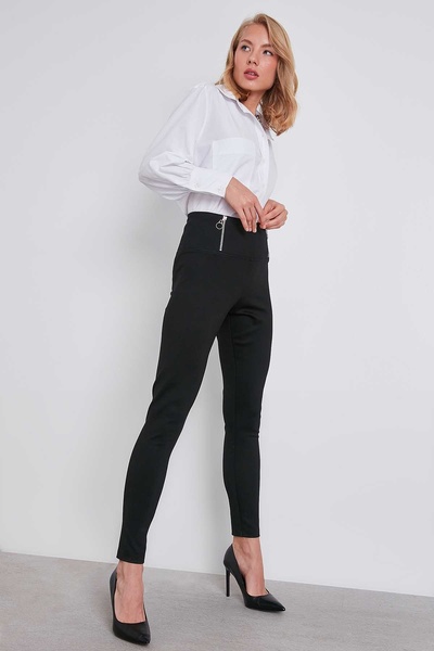 Vitrin High Waist Leggings with Zipper Detail at the Waist