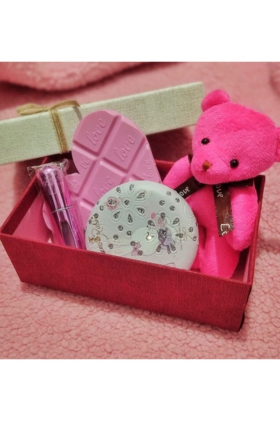 TELİZM Sevgiliye Hediye Kutu Set Pembe Peluş Ayıcık Anahtarlık Parfüm Dolum Ş...