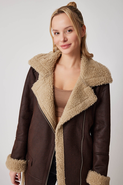 Vitrin Μακρύ ποδηλατικό μπουφάν από συνθετικό δέρμα με λεπτομέρεια από γούνα στο εσωτερικό