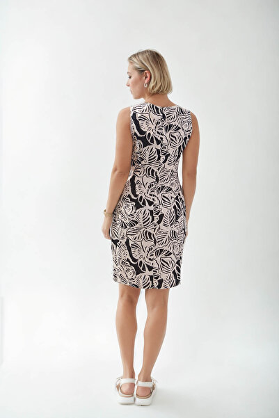 Vitrin فستان بنمط أوراق الشجر بدون أكمام