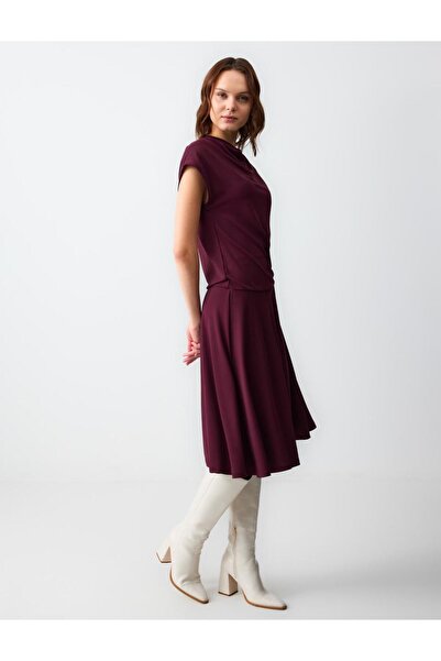 Jimmy Key Sumak Rahat Kesim Dökümlü Yaka Kısa Kollu Midi Elbise