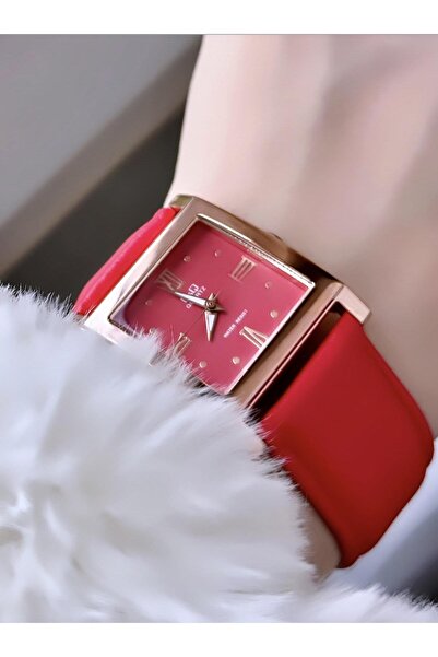 Q&Q Vintage Women's Leather Cord Wristwatch