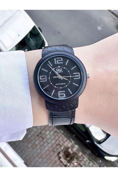 Q&Q Women's Leather Cord Wristwatch