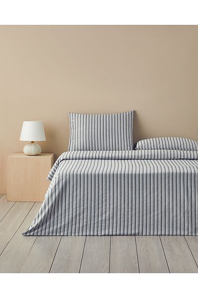 English Home Gray King Size Elite Lines Yarn Duvet Cover Set