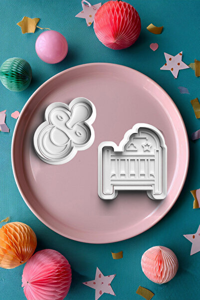 Kirpilab طقم بسكويت مهد الطفل المكون من قطعتين - صانعة وتقطيع العجين