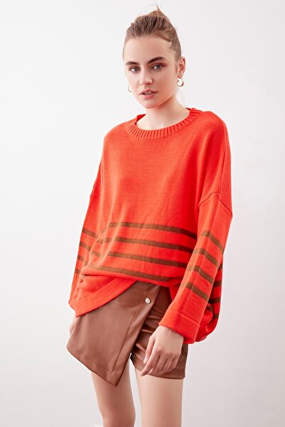 Vitrin Голям пуловер с раирана кръгла яка