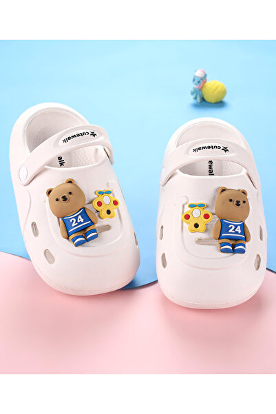 Cute Walk by Babyhug حذاء مشي لطيف من Babyhug مع حزام خلفي مزين بدب - أبيض