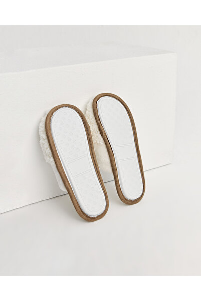 Chirpy Yıli - Γυναικείες παντόφλες σπιτιού με λεπτομέρεια αστεριών