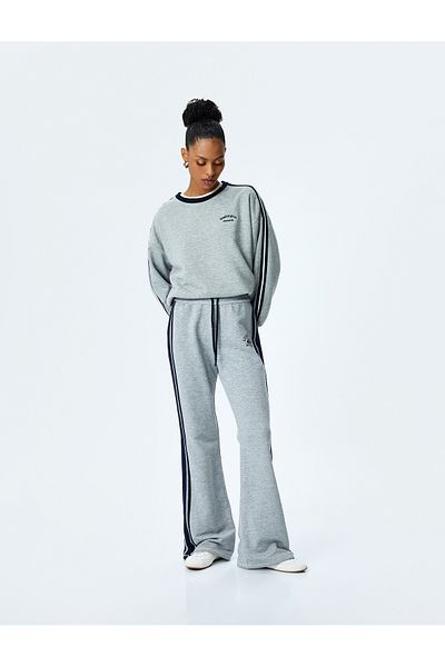 Koton Embroidery Detailed Striped Crew Neck Long Sleeve Sweatshirt