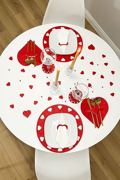 Kuzeylina Couples &Apos; S Valentine's Day, Special Occasion Heart Patterned Felt Plate Set - Romantic Set