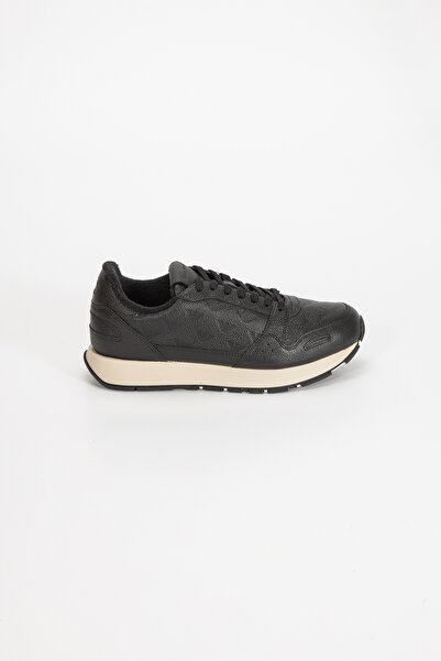 Emporio Armani أحذية رياضية جلدية بشعار أحذية رجالية X4x596 Xn328 K001