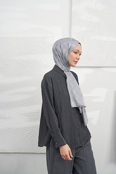 ARMANDA Italian Jacquard Lacquard Pattern Shal - Grey