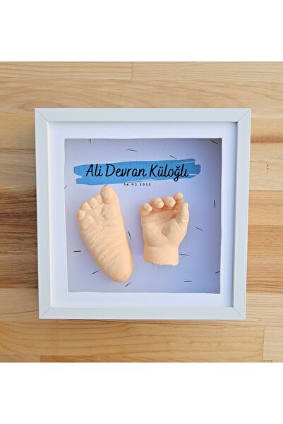 Benim İzim KİŞİYE ÖZEL İSİMLİ BEYAZ Çerçeve İle 3 Boyutlu El ve Ayak Heykel Kiti