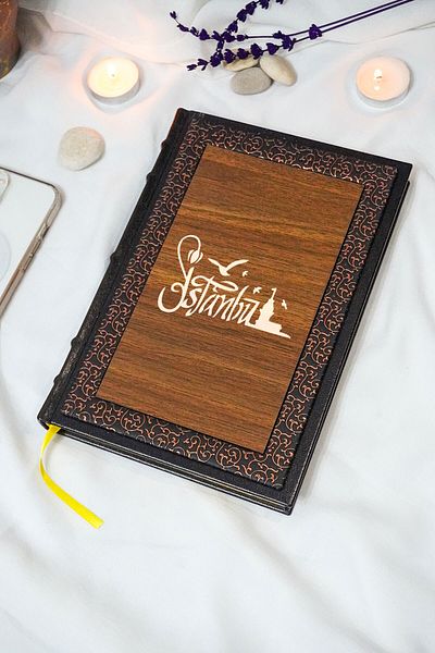 markcat Piele termică cu dungi cu model Istanbul + caiet din lemn - cadou (17x24 cm, 320 pagini)