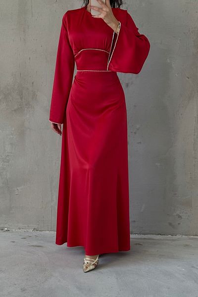 LEYUZE BUTİK Satin Hijab Evening Dress with Sleeves and Pearl Stone Detail on the Waist