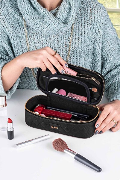 Tasarım Siyah Makyaj ve Seyahat Çantası Baklava Kapitoneli Hakiki Deri İçi Ay...