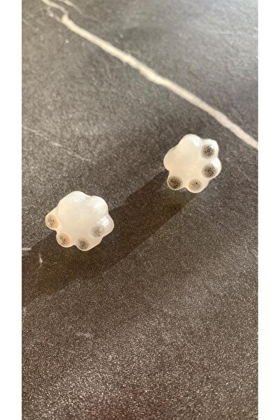 MISS GOLDEN Sedefli Beyaz Siyah Renkli Kedi Köpek Pati Şekil ve Desenli Küpe Gümüş Aksesuarlı El Yapımı Epoksi