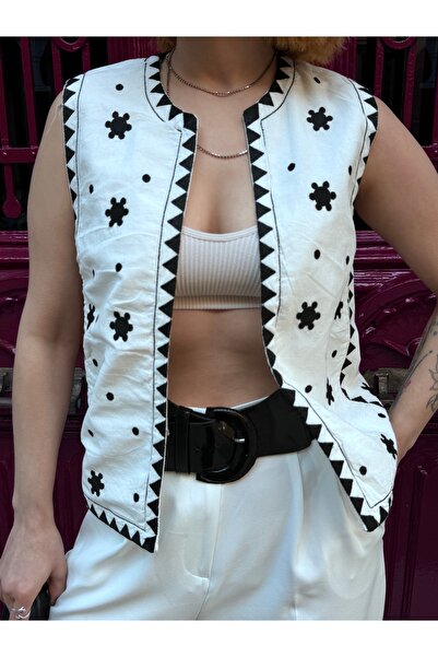 Bak'ap Lined Star Embroidered Linen Vest