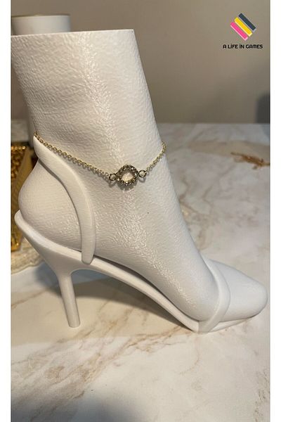 a life in games New Model Anklet Display Stand - Stylish Decorative Women Chain & Steel Exhibition Bracelet Holder