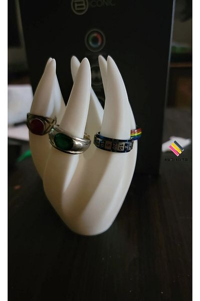 a life in games Stylish Decorative Women's Chain Silver Gold Steel Exhibition - Ring Holder Strap Display Stand and Bracelet