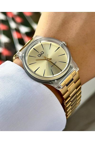 Q&Q Men's Metal Band Wristwatch