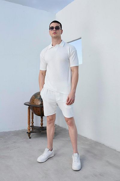 Pobudo Polo Neck White Shorts T-Shirt Set - Twist Fabric