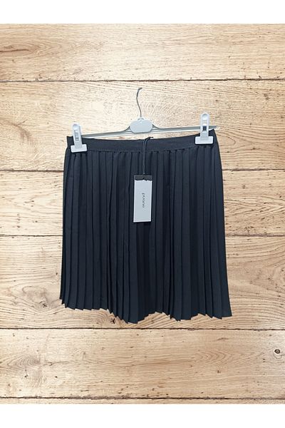 Puane Black Women's Shirt and Skirt Set - Pleated Top Clothing, Elastic Waist Lengthening 40002