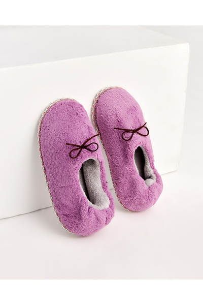 Chirpy Differ - Γυναικεία παπούτσια εσωτερικού χώρου με λεπτομέρεια με κορδόνια