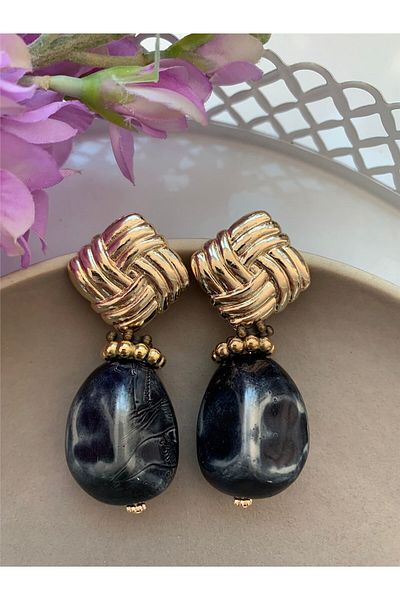 Pelin Aksesuar Dark Navy Blue Variegated Beaded Gold Square Design Earrings